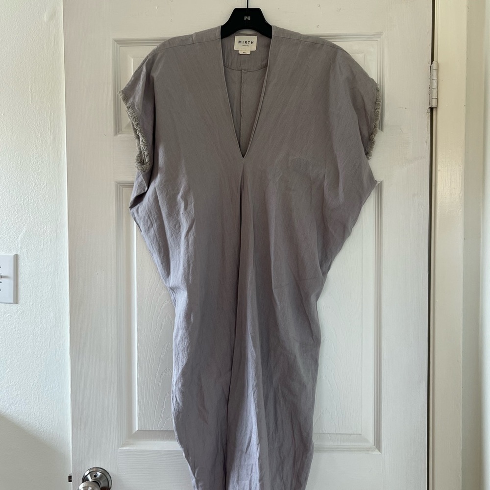 Mirth Gray V-Neck Sheath/Kaftan Maxi Dress